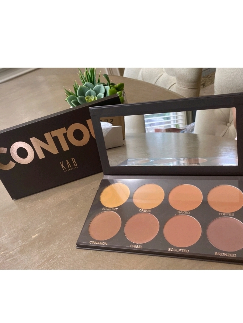 KAB Cosmetics Contour Palette Volume 2